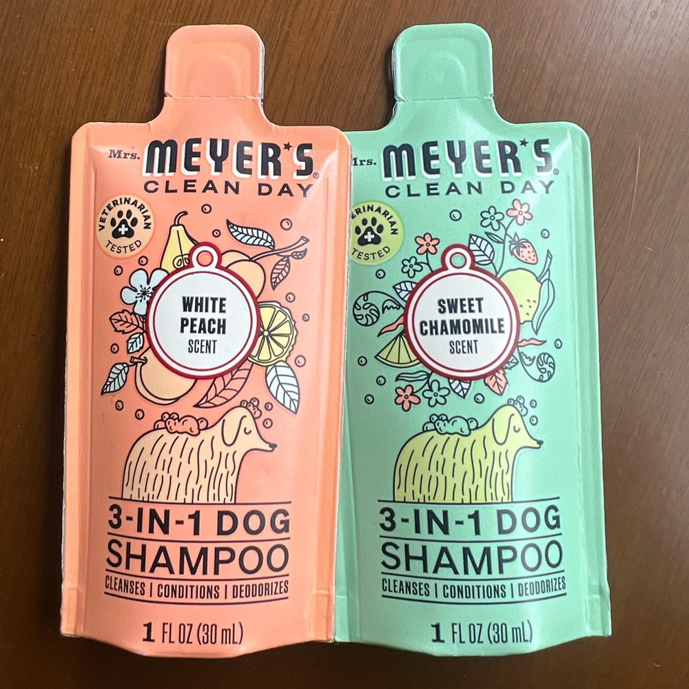 2x Meyer’s Clean Day 3-in-1 DOG Shampoo Minis White Peach & Sweet Chamomile